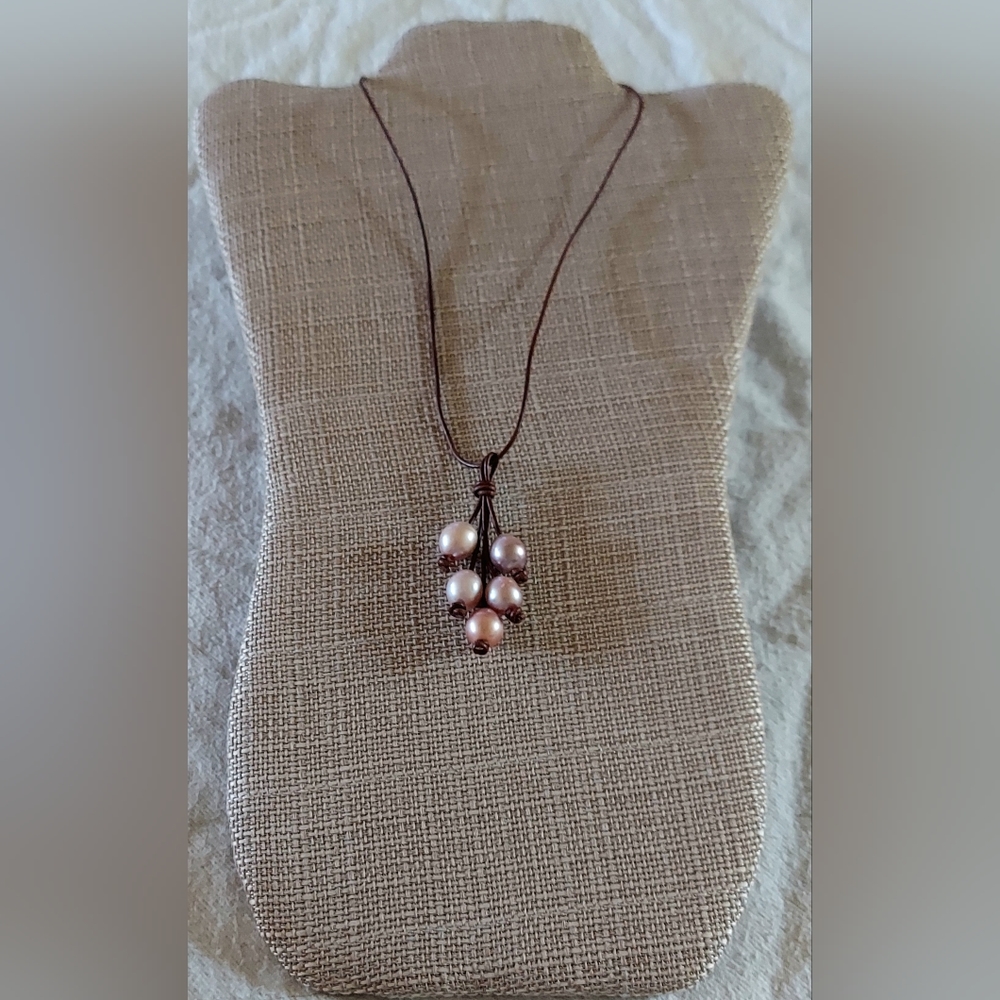 Handmade Lavender 5 Pearl & Brown Leather Necklace